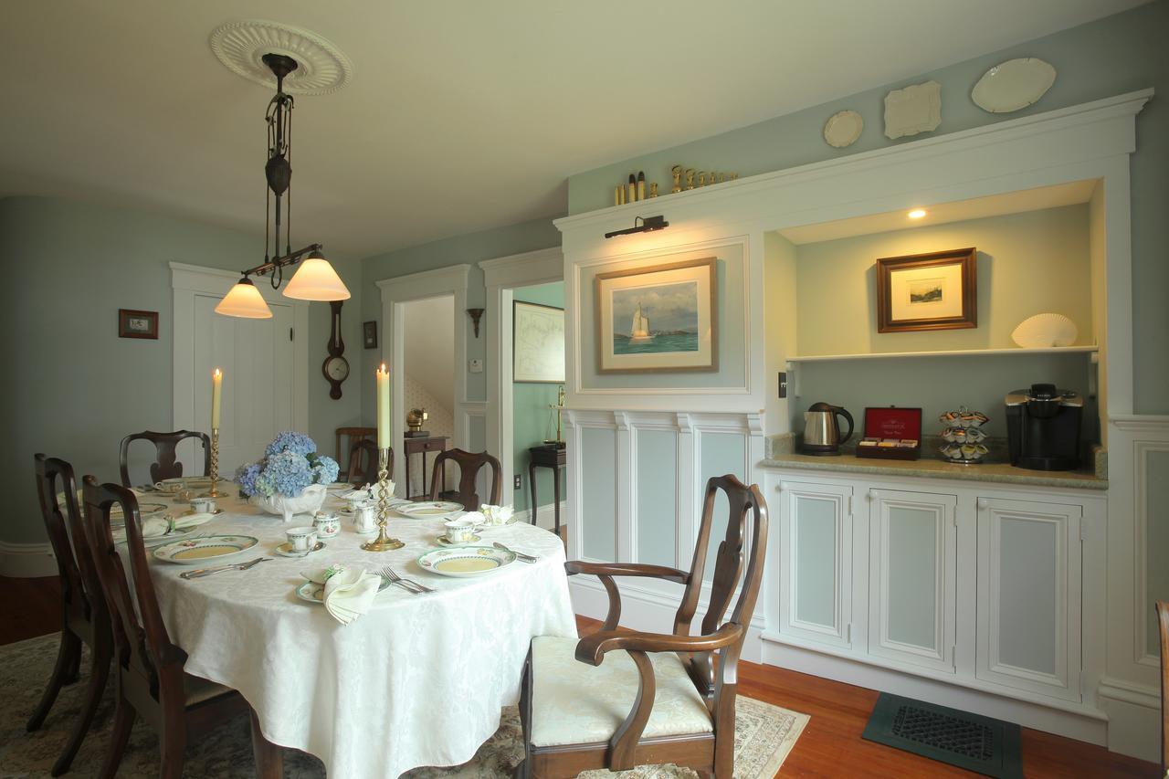 The Kings Inne Yarmouth Port Экстерьер фото